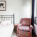 Spacious 3 Bedroom Apartment
