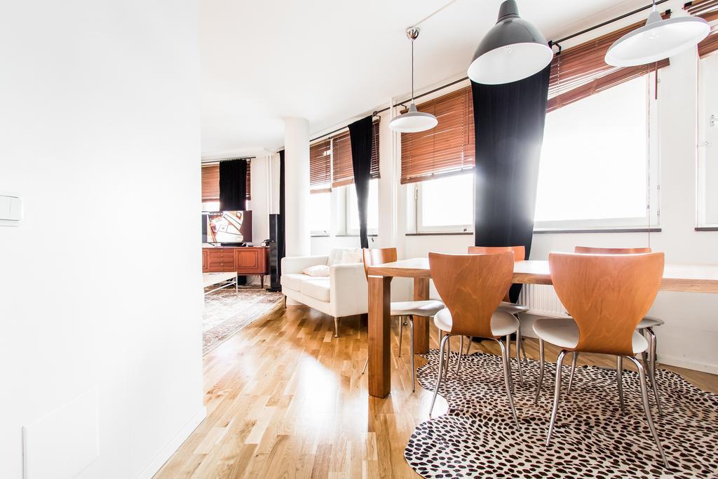 Spacious 3 Bedroom Lägenhet *
